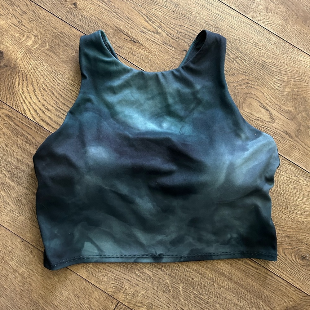 Athleta Blue and Black Crop Top